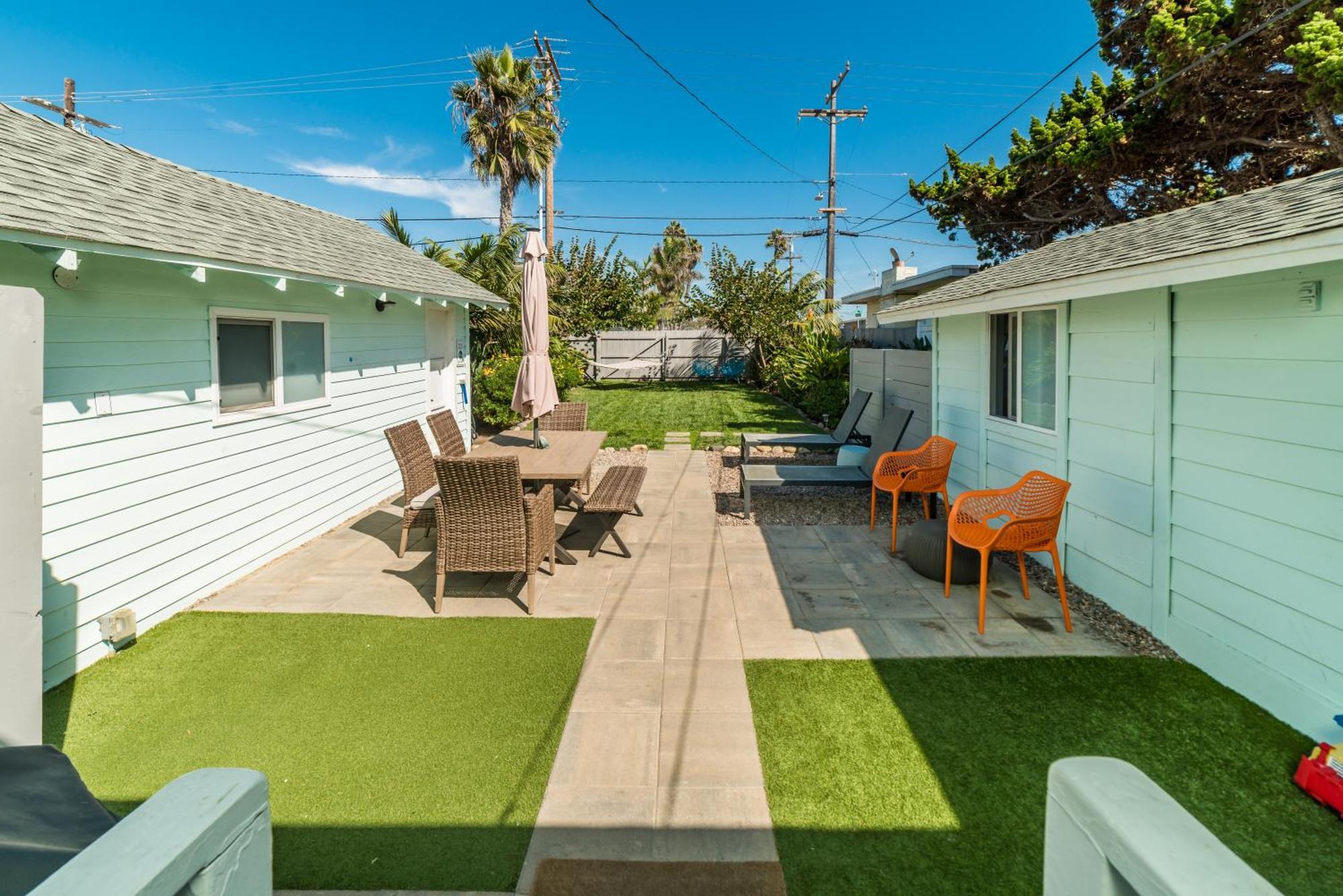 Pacific Bungalow In Oceanside With Backyard & Tiny House Buitenkant foto