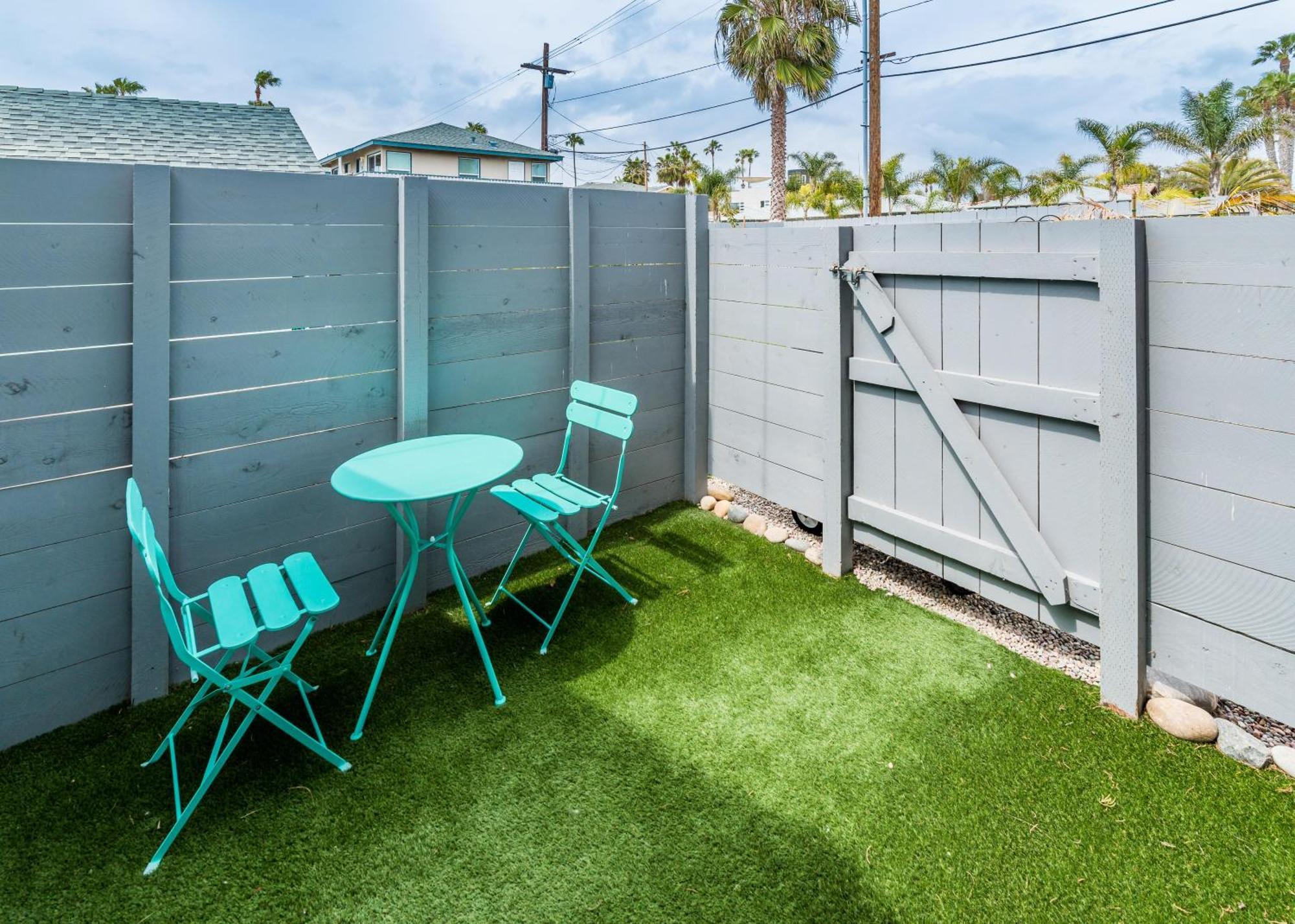 Pacific Bungalow In Oceanside With Backyard & Tiny House Buitenkant foto